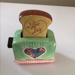 I love Lucy salt and pepper shaker